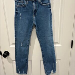 Just Black Women's Skinny Jeans in Medium Blue Wash